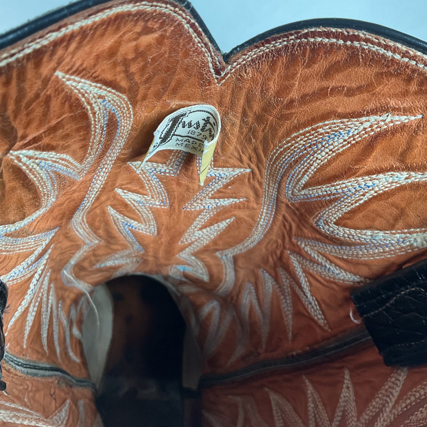 Vintage 1960s Justin Black Sea Turtle Cowboy Boots 10 D USA Made Fort Worth Label Pre-Ban