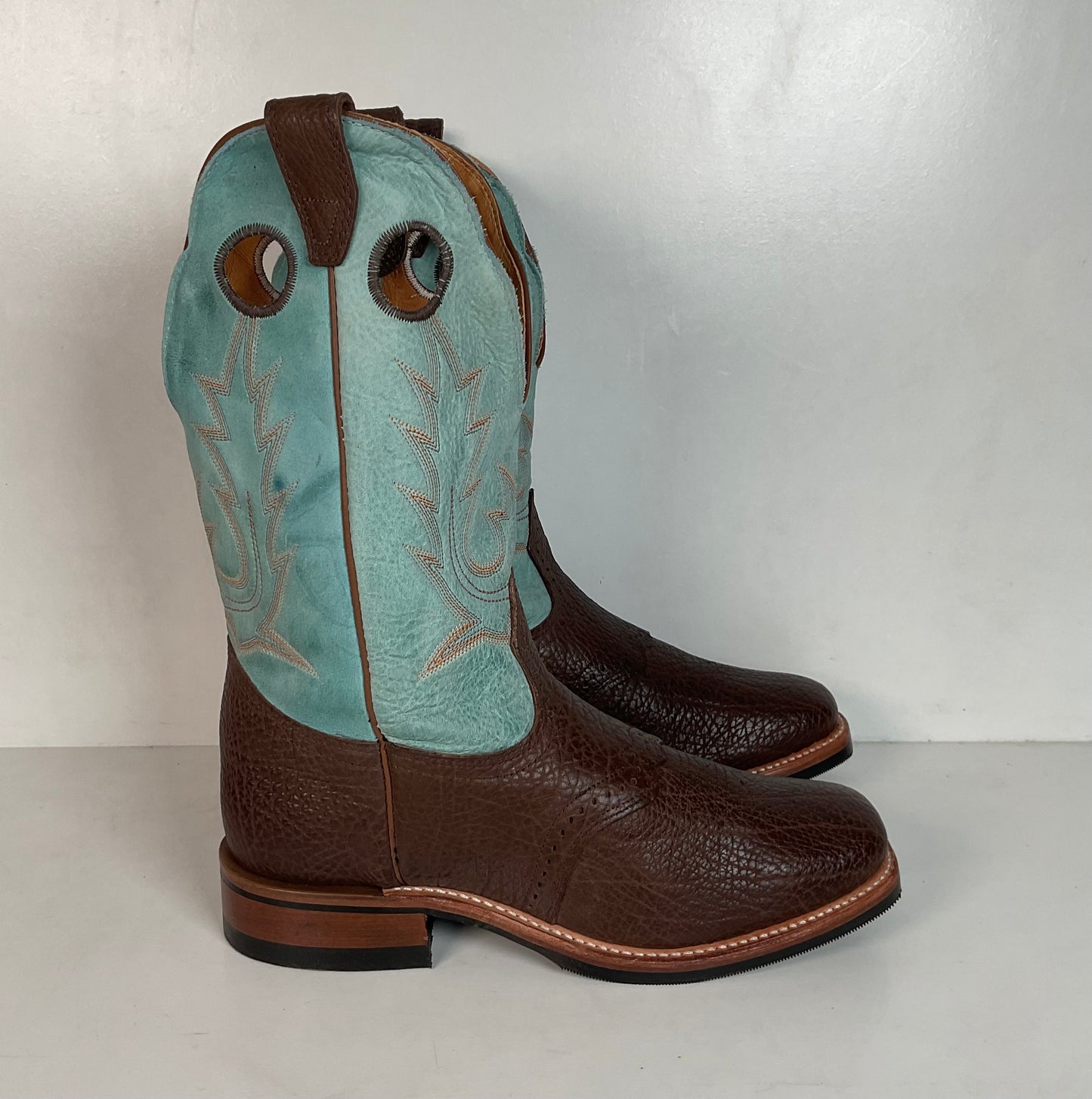 Boulet Turquoise Buckaroo Cowgirl Boots 9.5 C Vibram Sole