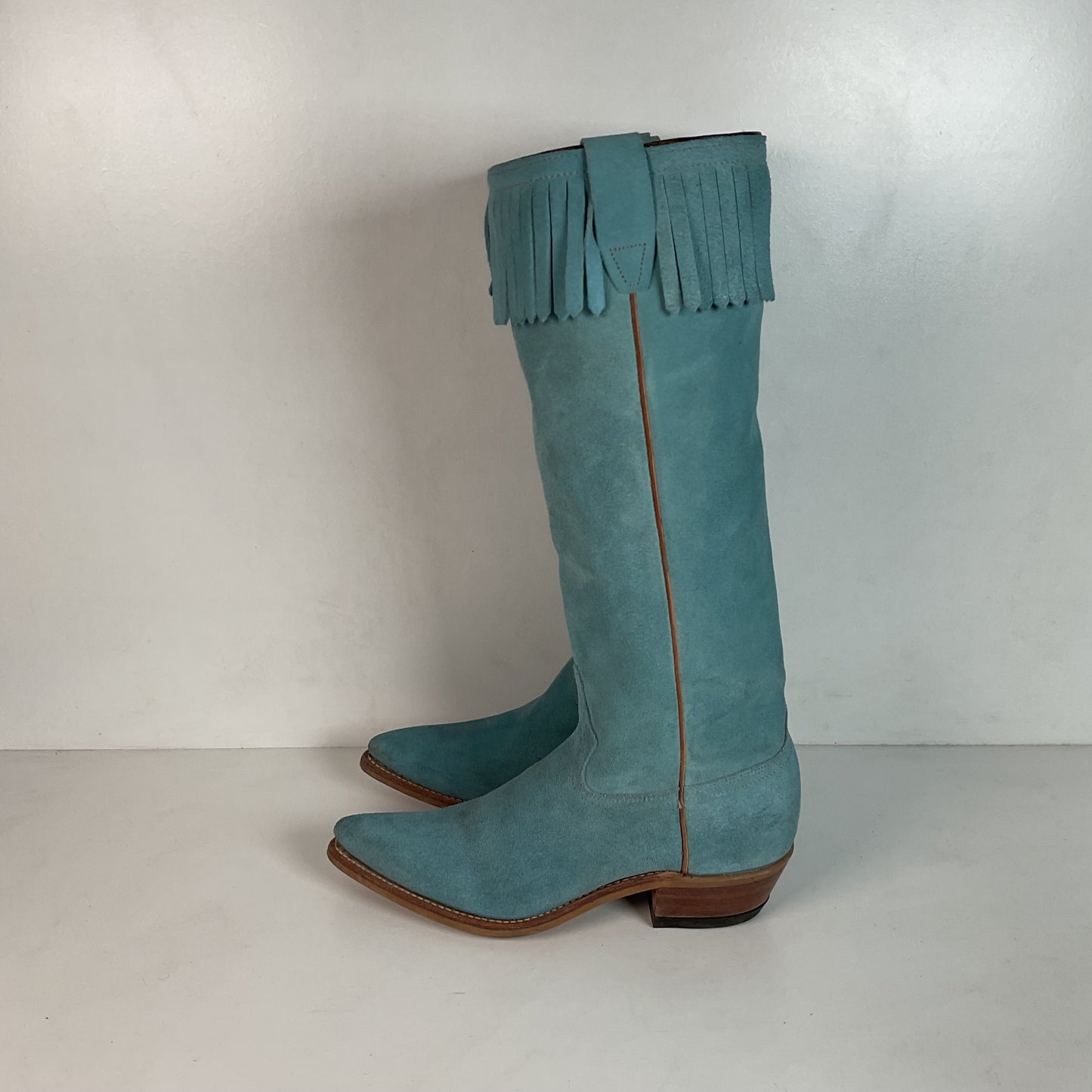 Vintage Wrangler 16.5” Rough Out Suede Cowgirl Boots 6.5 M Fringe Powder Blue