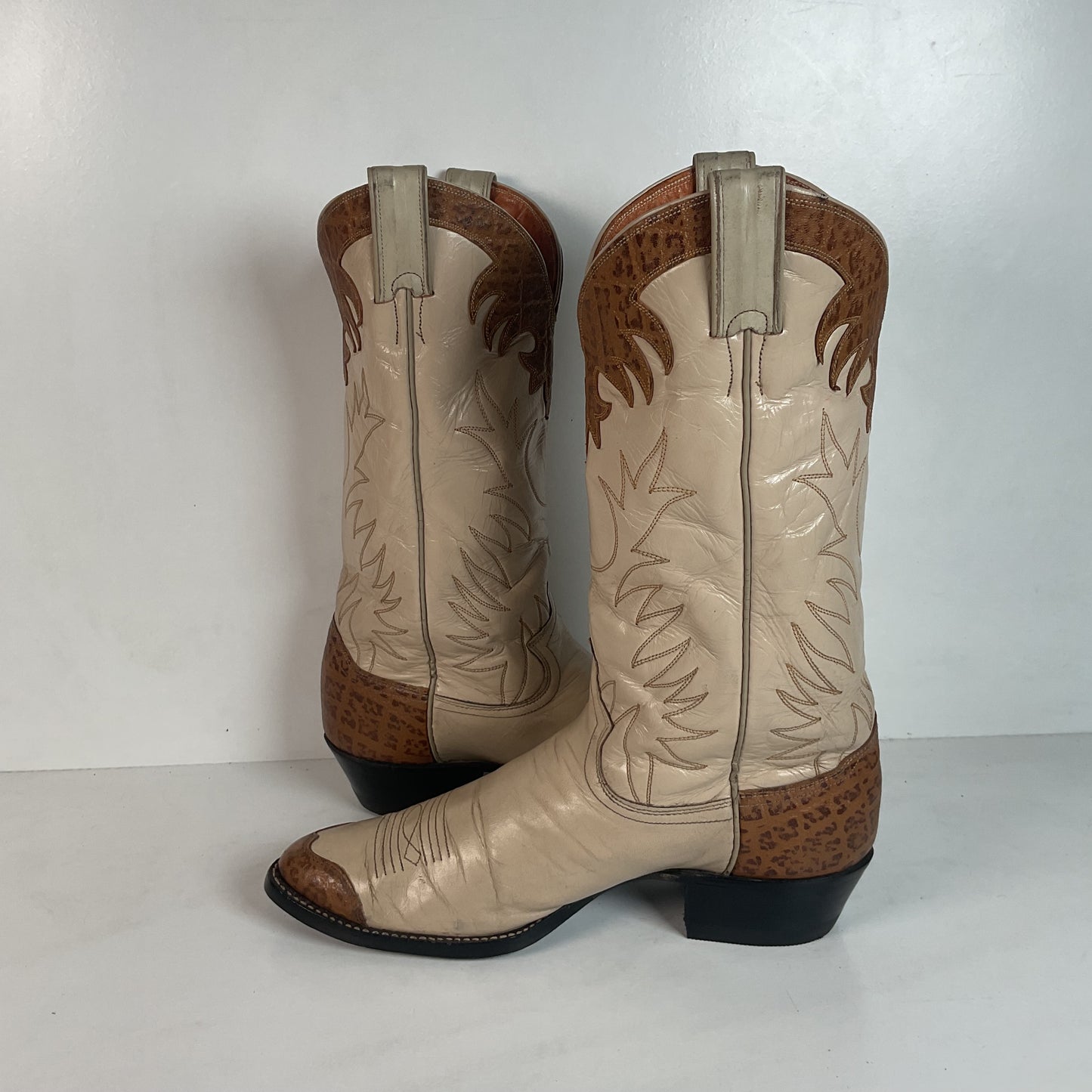 Vintage Justin Wingtip Cowboy Boots 9 D Old Fort Worth Label Recrafted