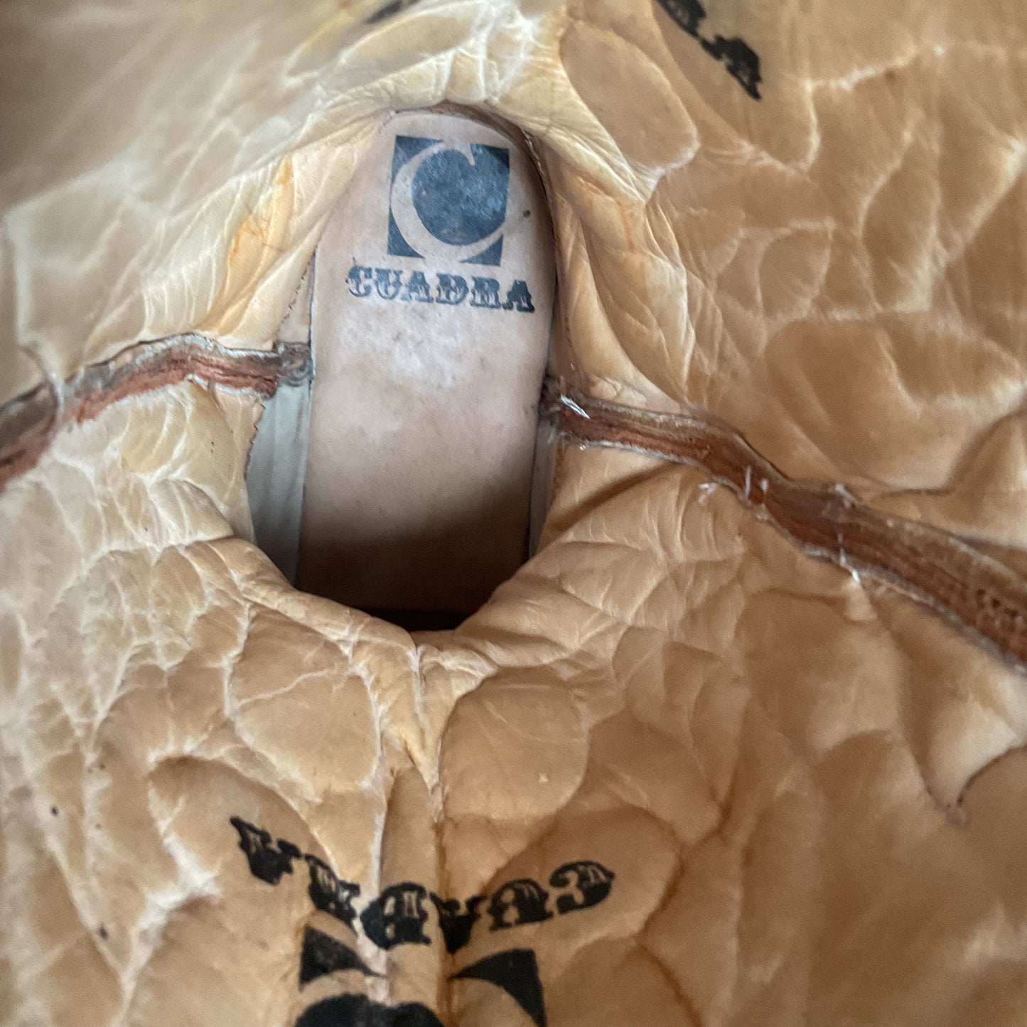 Cuadra Alligator Tail Cowgirl Boots | Butterfly Inlay | Men’s 7 | Women’s 8