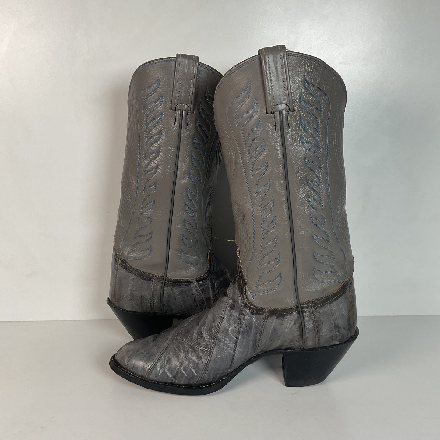 Vintage Tony Lama Exotic Grey Eel Cowboy Boots 9.5 EEE Gold Label USA Made