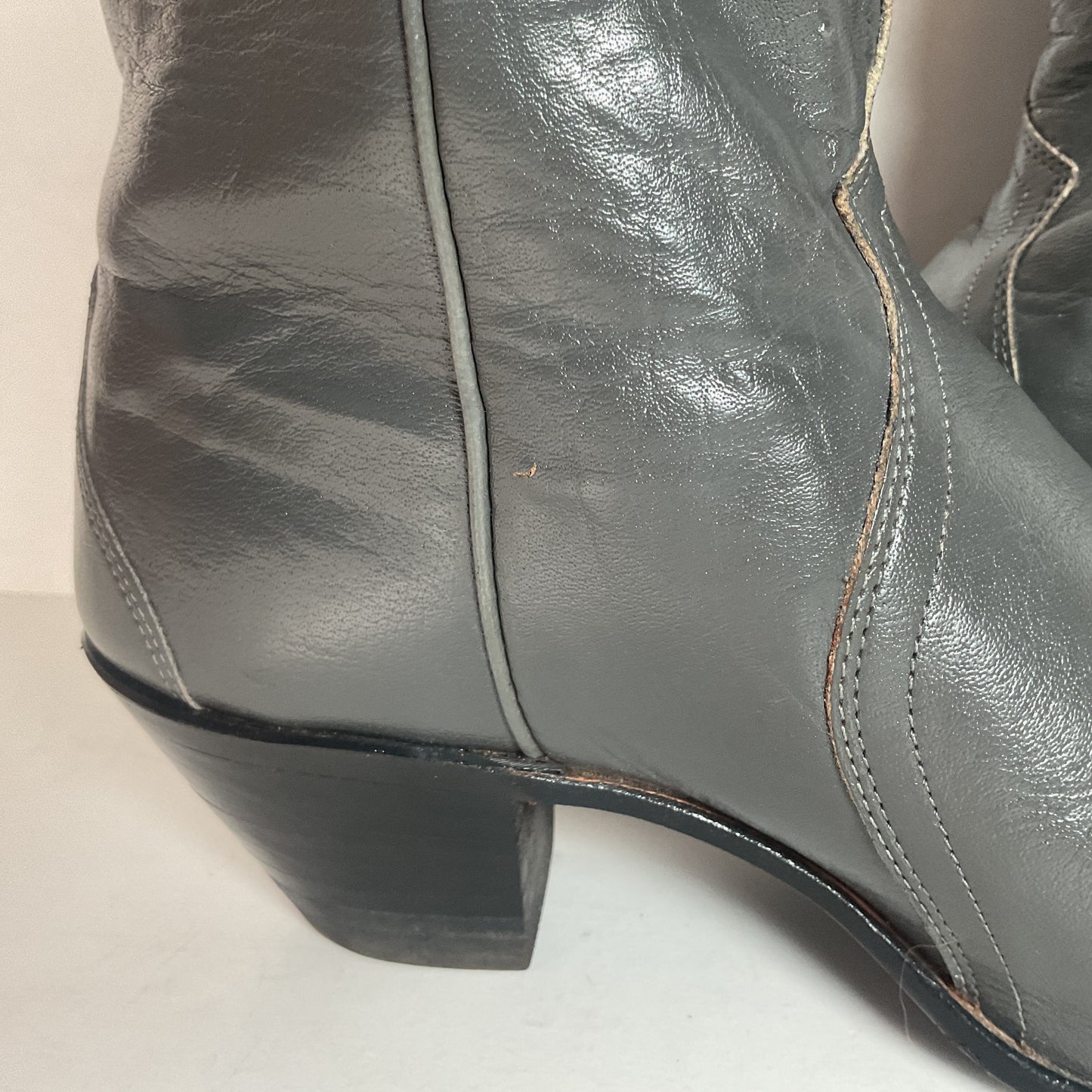 Vintage Justin Tall Grey Cowgirl Boots 7 B USA Made