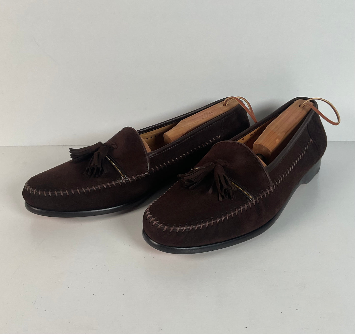 Magnanni Suede Tassel Loafers | Chocolate Brown | 10.5 M