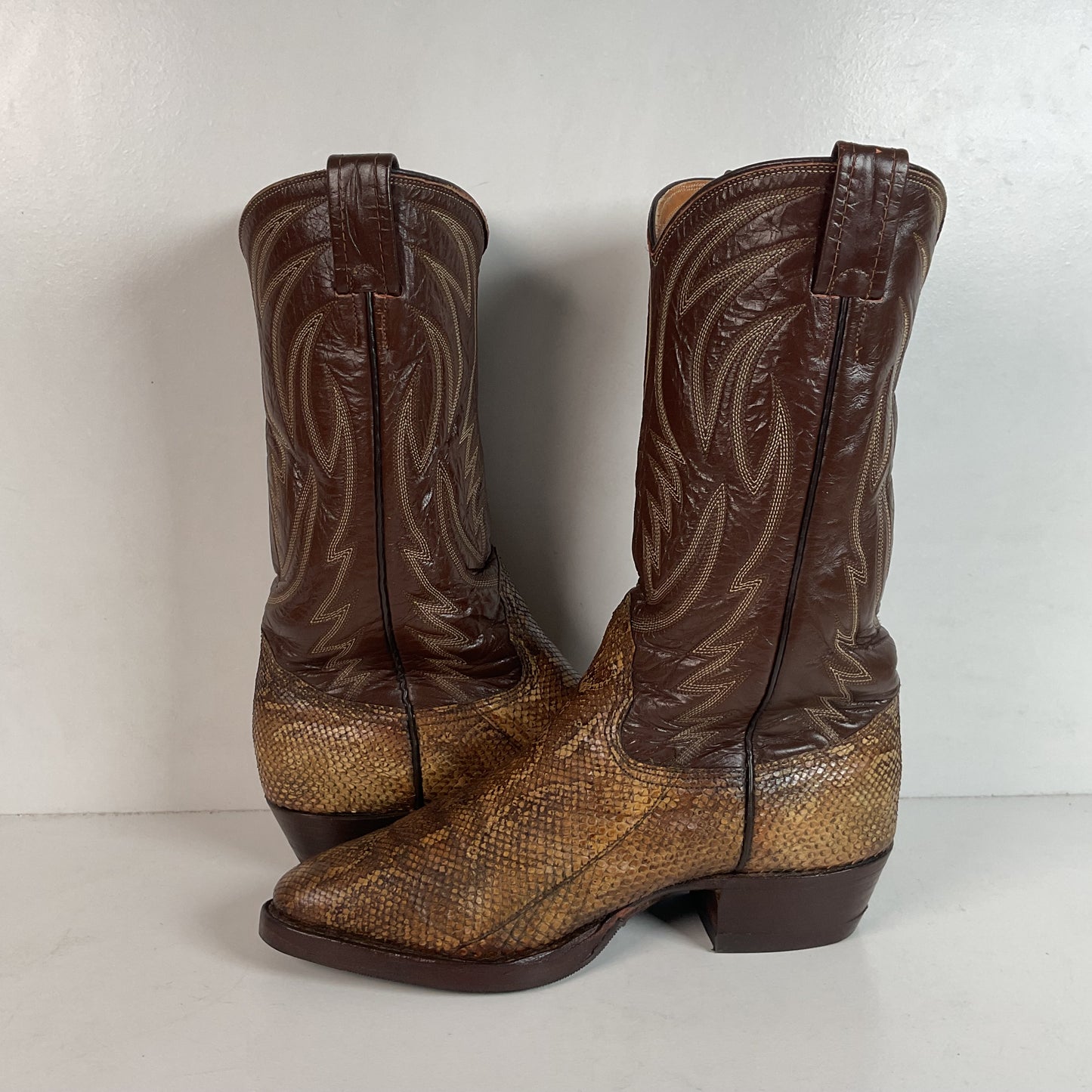 Vintage Nocona Boa Snakeskin Cowboy Boots 8 D Front Cut