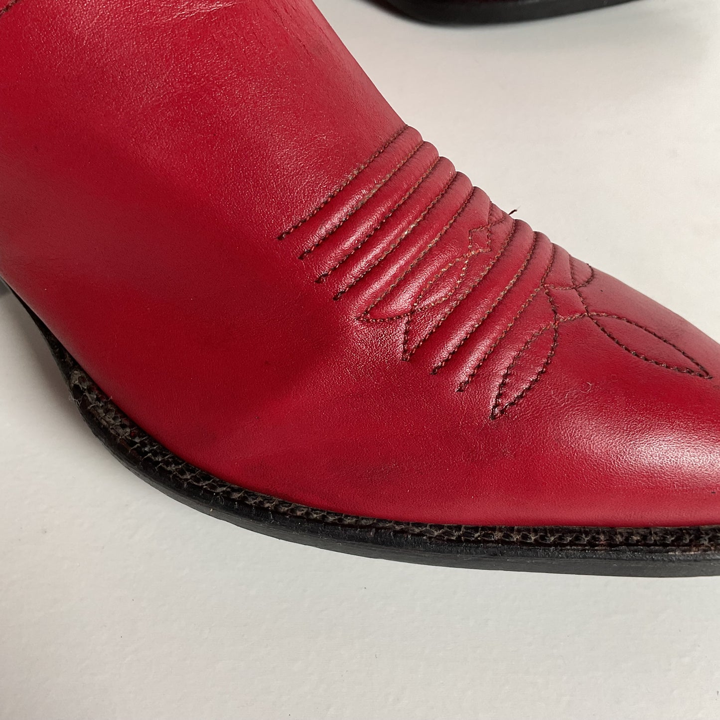 Vintage Sanders Cowgirl Boots | Ruby Red | Women’s 6.5 B