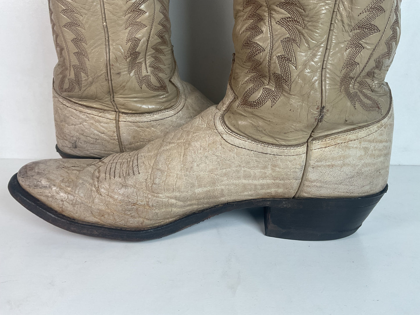 Vintage Justin Exotic Elephant Cowboy Boots 12 AA (Extra Narrow) Distressed