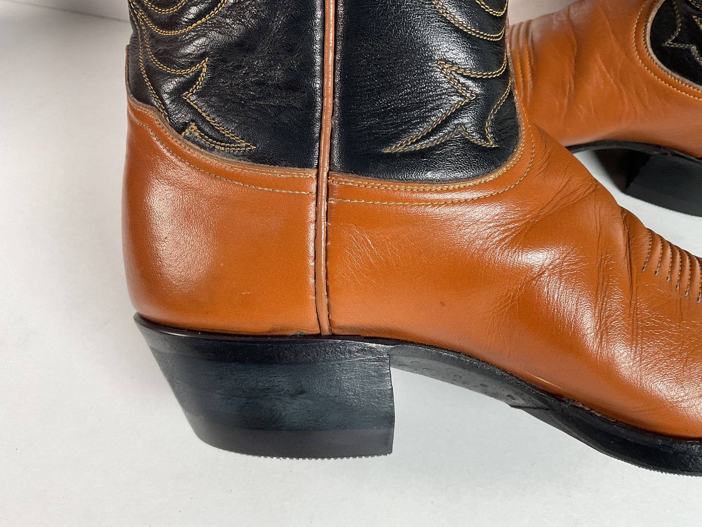 Vintage 60s Tony Lama Longhorn Cowboy Boots Men’s 8.5 | Women’s 10 Gold Label