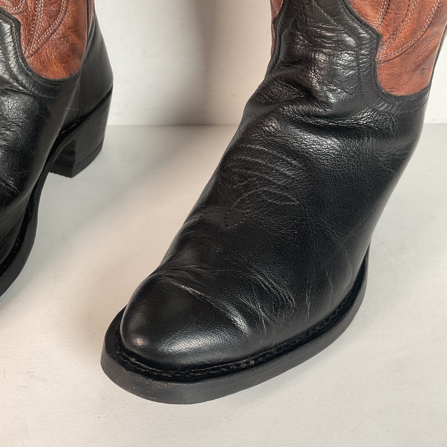 Pat Young Custom Bucket Cowboy Boots | Tooled Inlays | Women’s 7.5