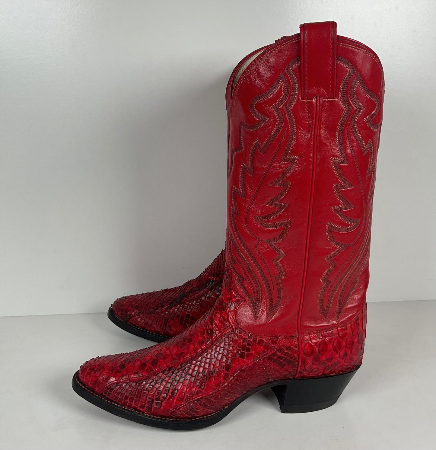 Vintage Justin Python Snakeskin Cowboy Boots | USA Made | Red | Men’s 8.5 D