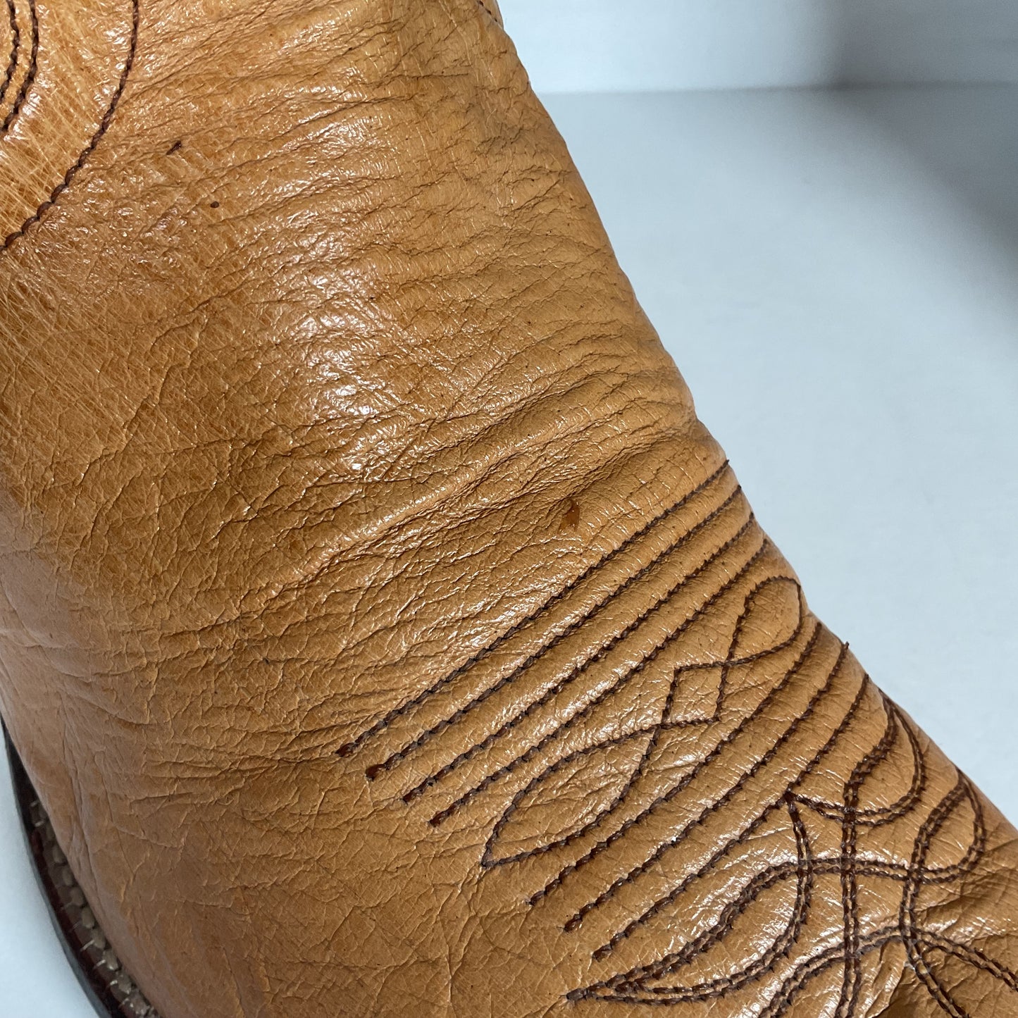 Vintage Justin Smooth Ostrich Cowboy Boots | USA Made | Butterscotch | 8 EE