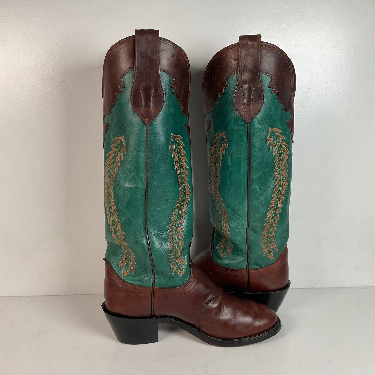 Olathe Tall Top Cowboy Boots 9.5 D USA Made Buckaroo
