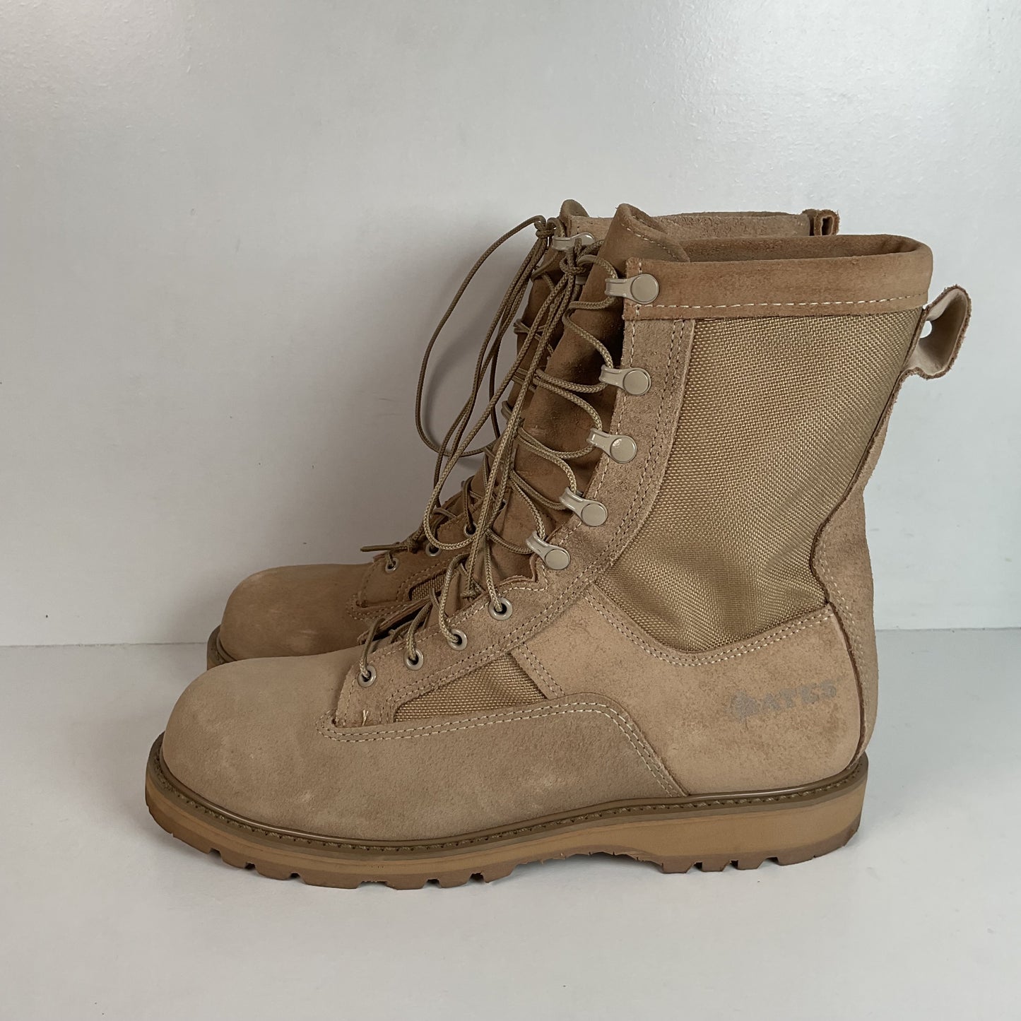 Bates Temperate Climate Combat Boots 11.5 R USA Made Desert Tan