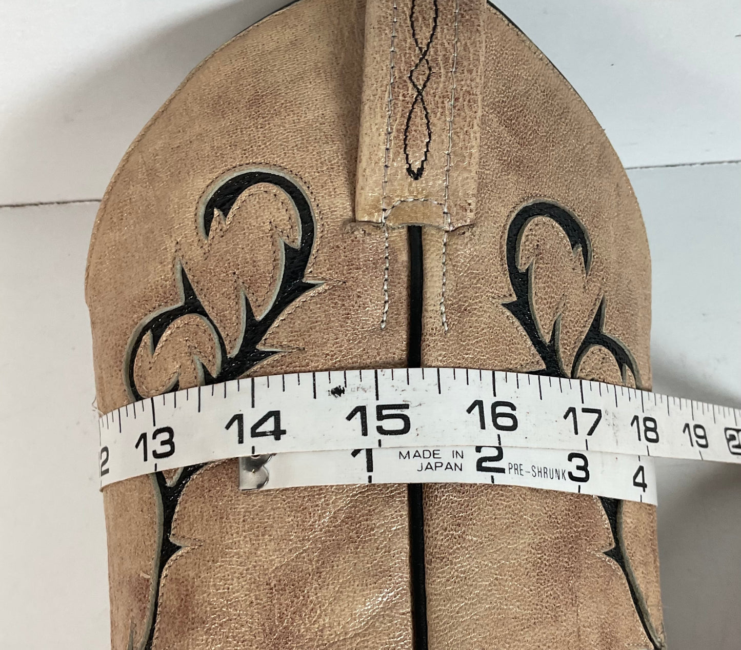 Tony Lama Cowgirl Boots — Tooled Inlay — USA Made — 8.5 M