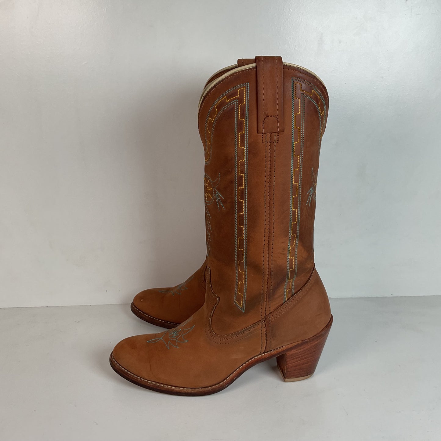 Vintage Dingo Acme Nubuck Suede Cowgirl Boots 8 M Dream Catcher Stitching