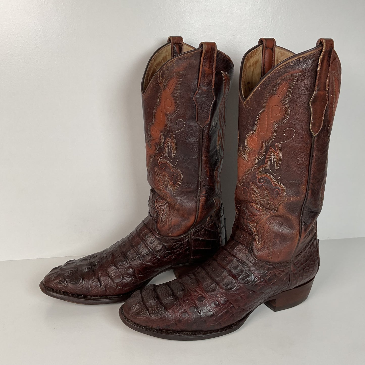 McClintock Hornback Caiman Cowboy Boots | Exotic | Men’s 9 D