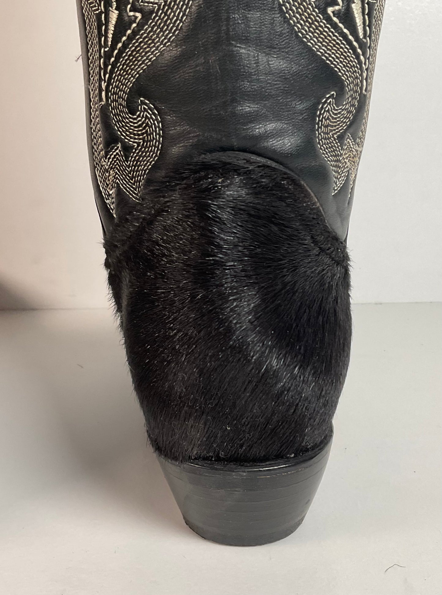 Pony Hair on Cowhide Cowgirl Boots | Black | Women’s 7.5