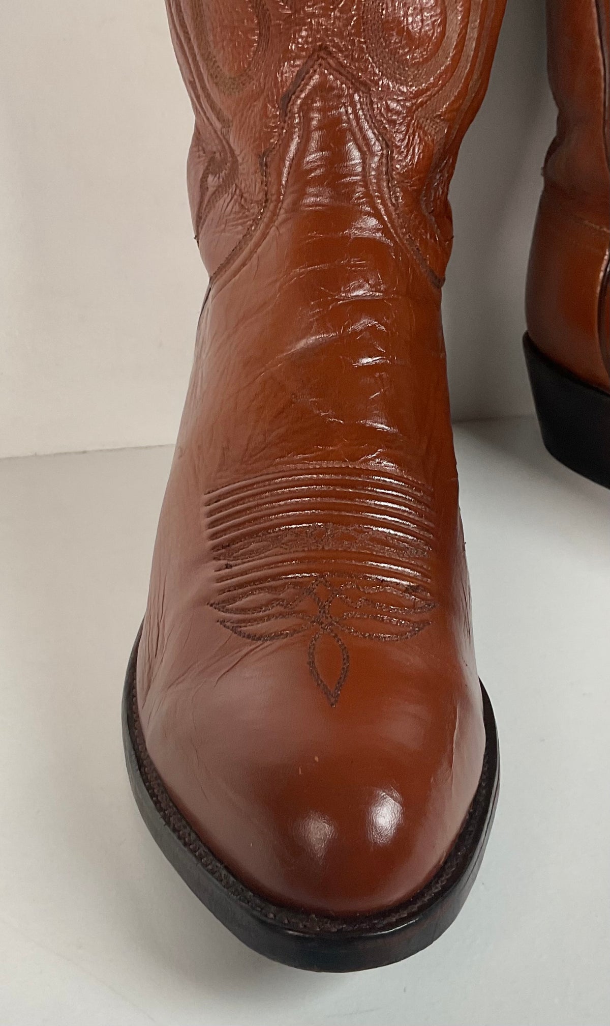 Lucchese 2000 | Harrison Cowhide Cowboy Boots | Men’s 10 EE