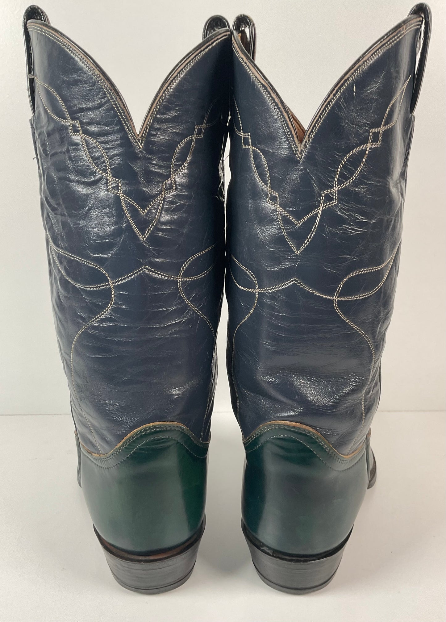 Vintage 1960s Tony Lama Emerald Green Cowboy Boots 10 E Distressed Gold Label