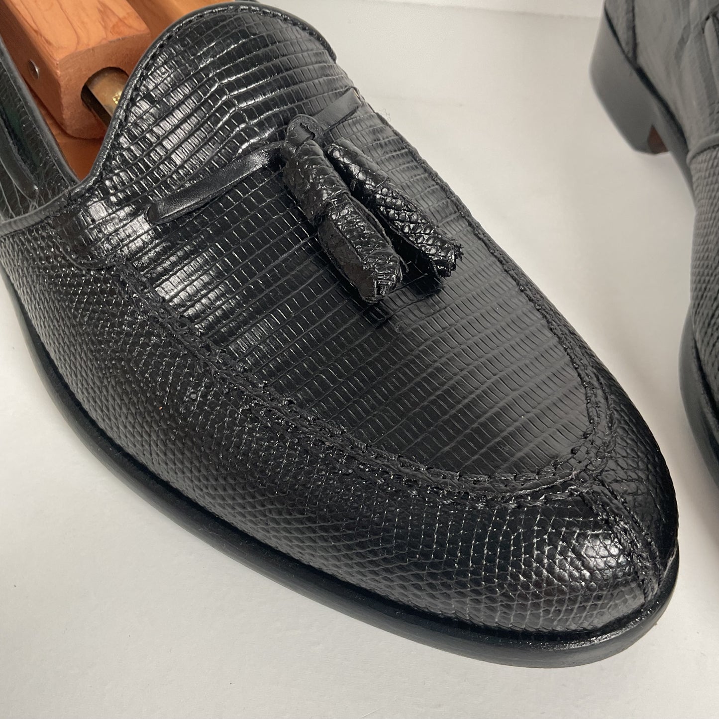 Zelli Italia | Teju Lizard Tassel Loafers | Black | Men’s 9 M