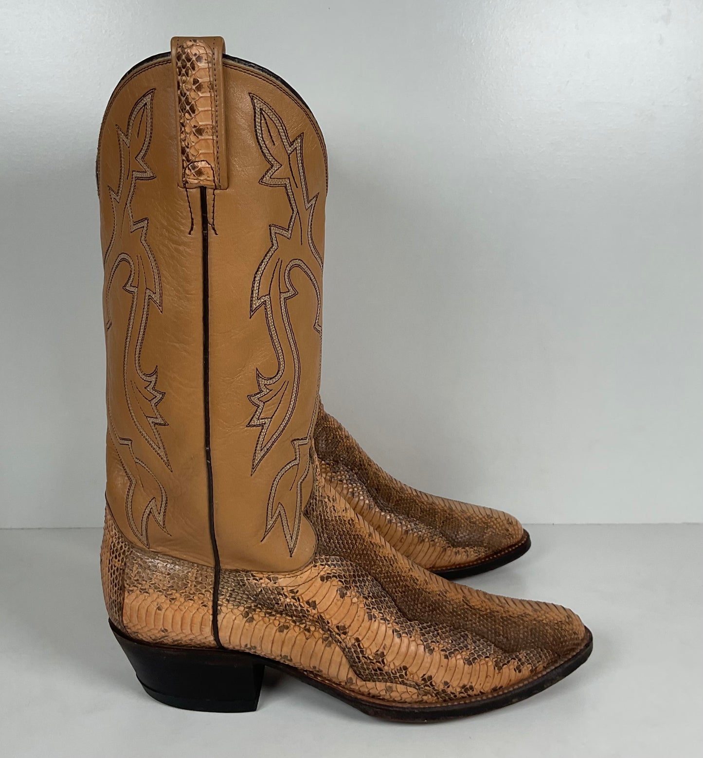 Vintage Dan Post Water Snake Cowboy Boots | Snakeskin | USA Made | Men’s 9.5 D
