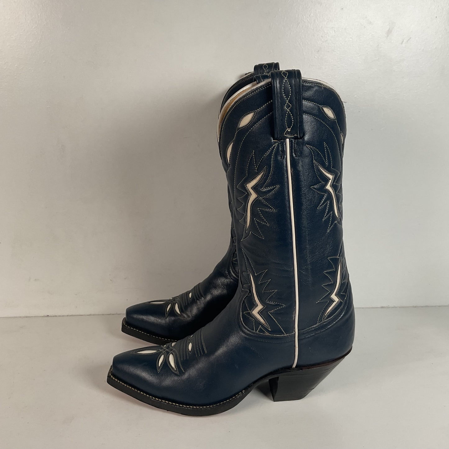 Vintage Tony Lama Blue Tooled Cowboy Boots Men’s 7 D | Women’s 8 Gold Label