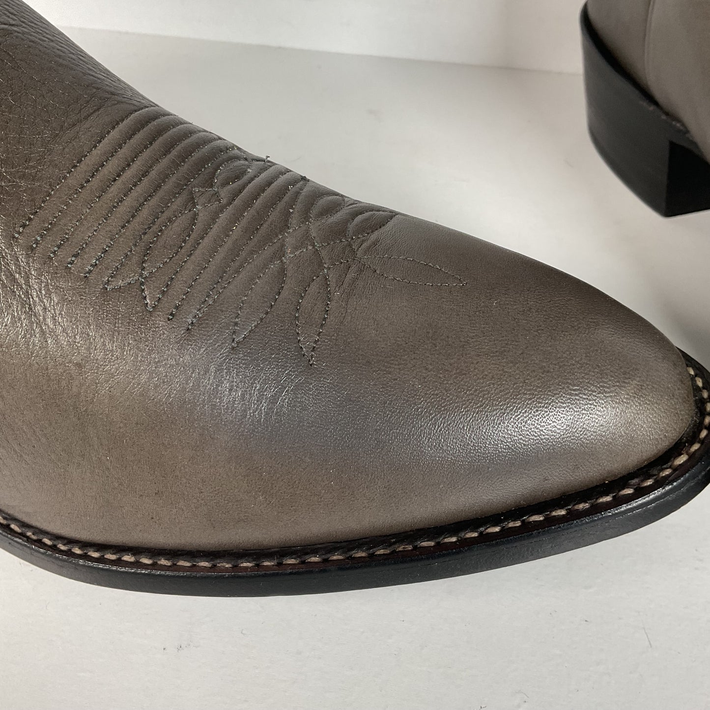 Vintage Nocona Bull Shoulder Cowboy Boots | USA Made | Grey | Men’s 12 D