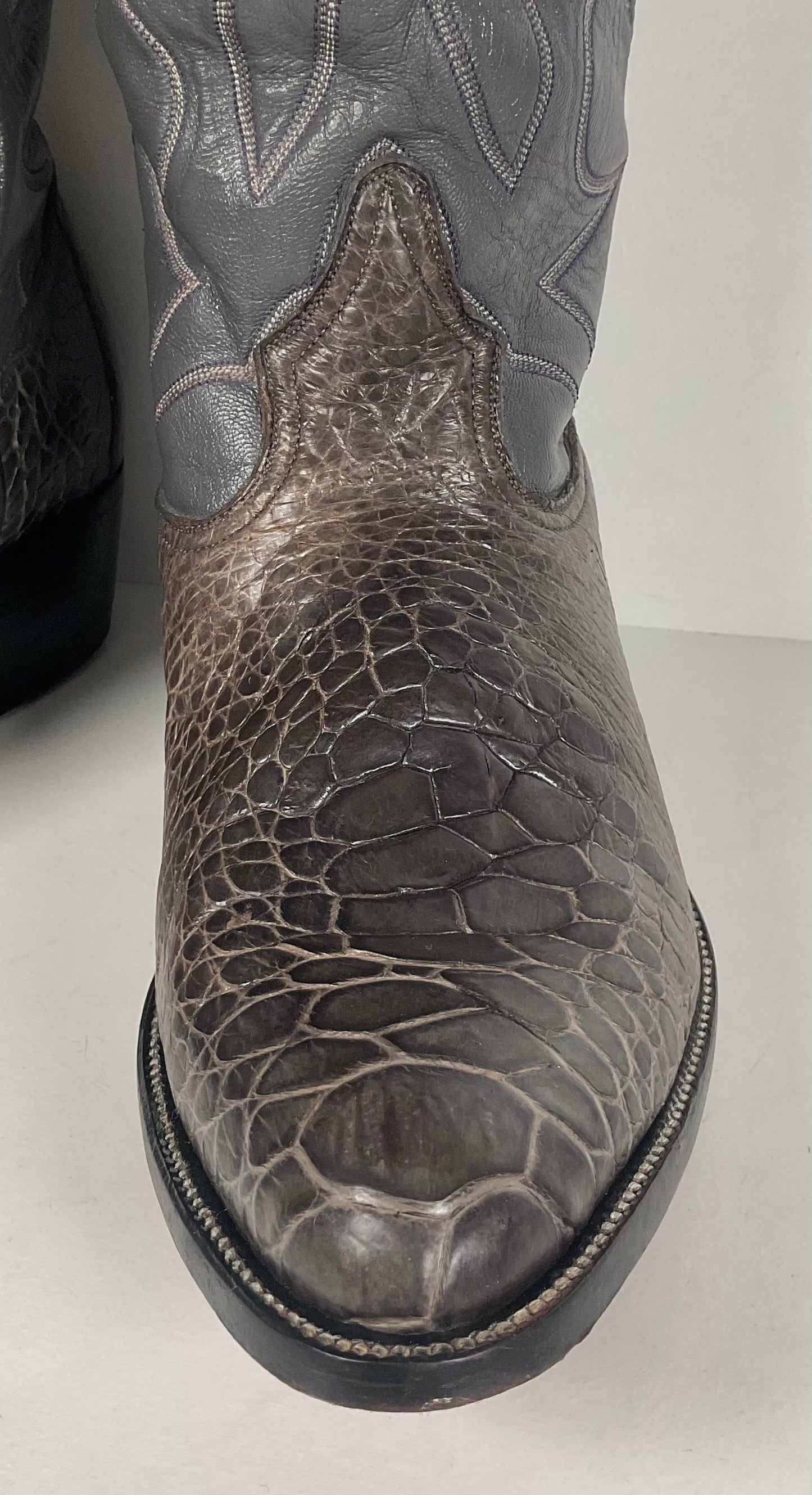Vintage Exotic Cowboy Boots | Pre Ban | Grey | Wide | Men’s 10