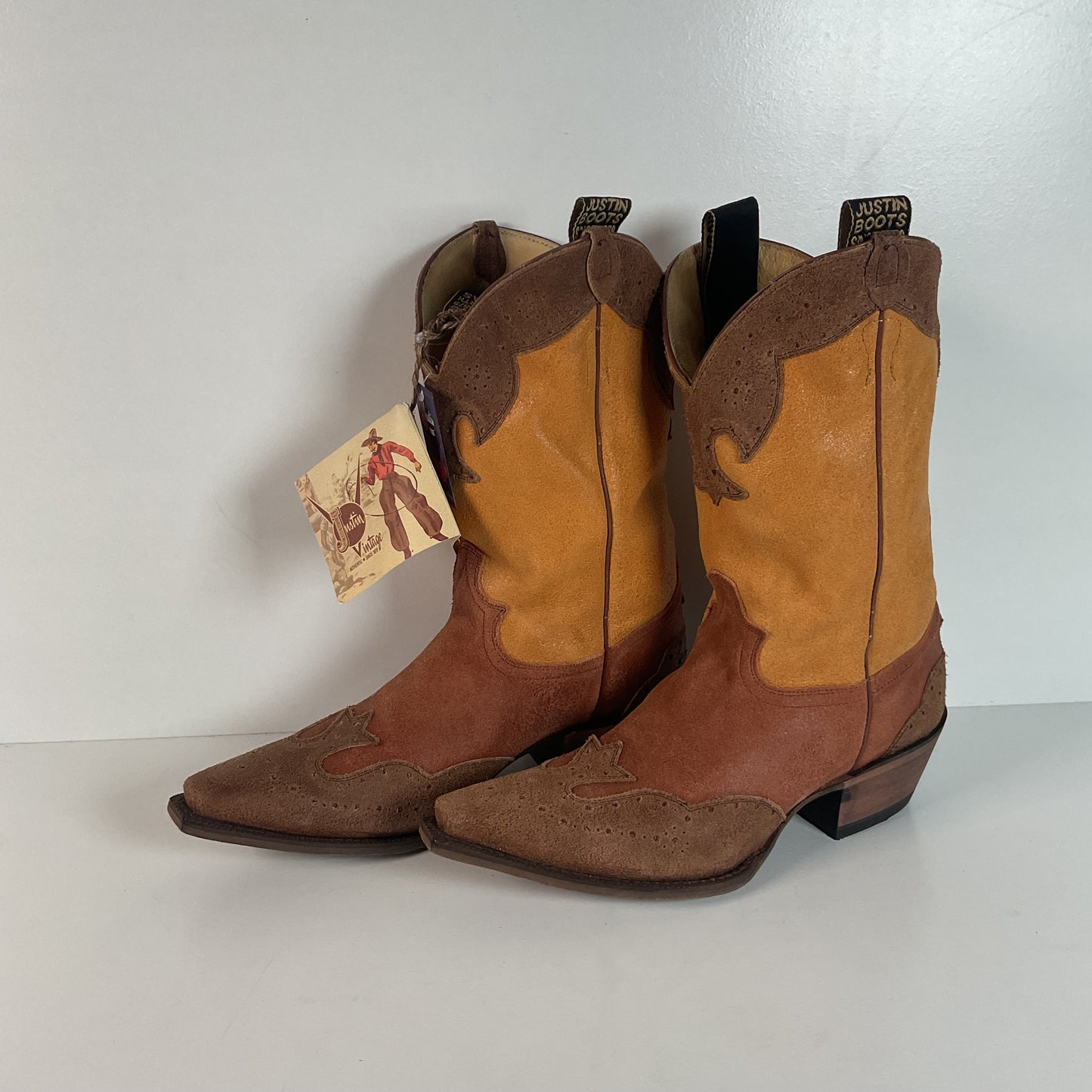 Justin Vintage Collection Cowgirl Boots | Crackle Suede | Retro | Women’s 10 B