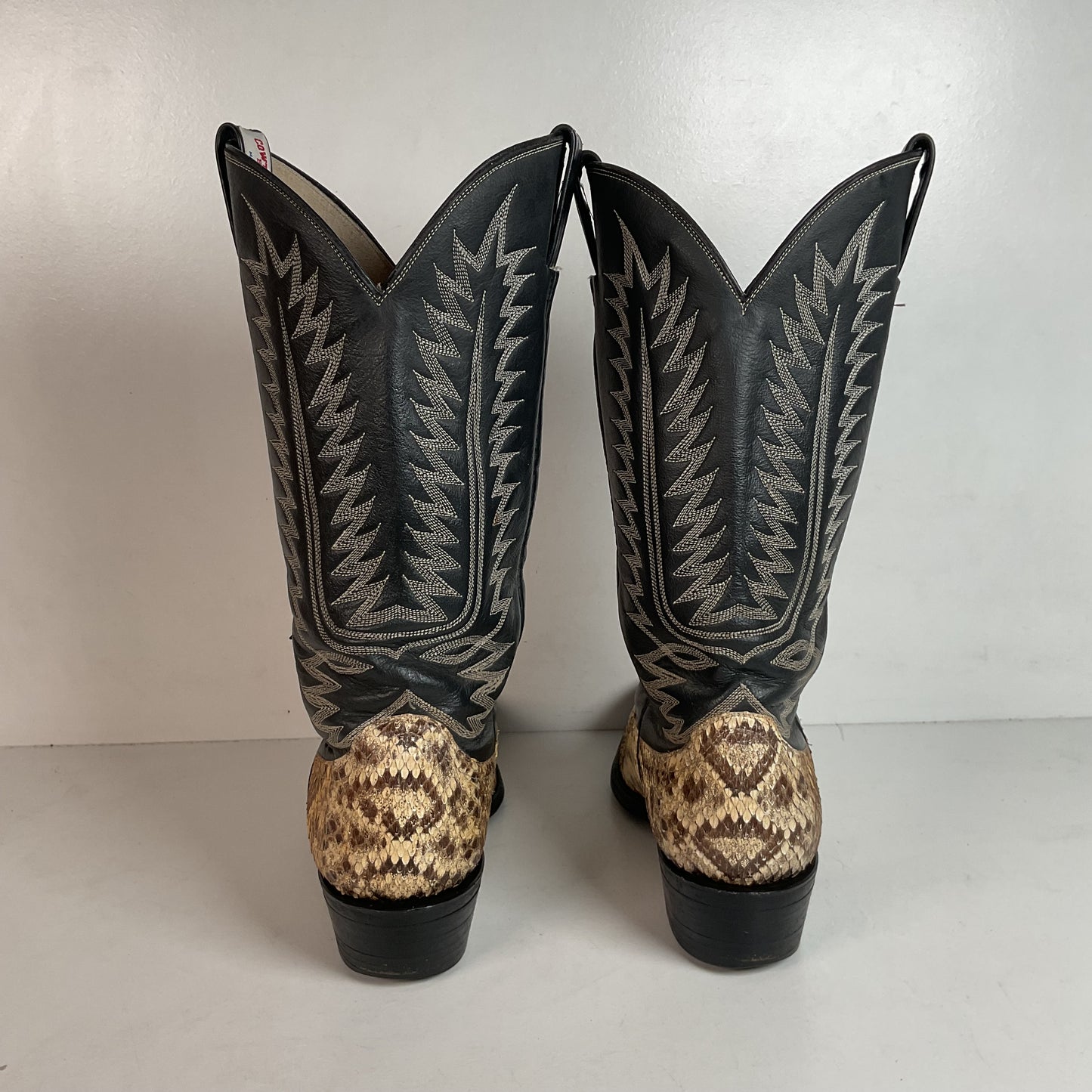 Cowtown Belly Cut Rattlesnake Cowboy Boots 10 D Snakeskin USA Made