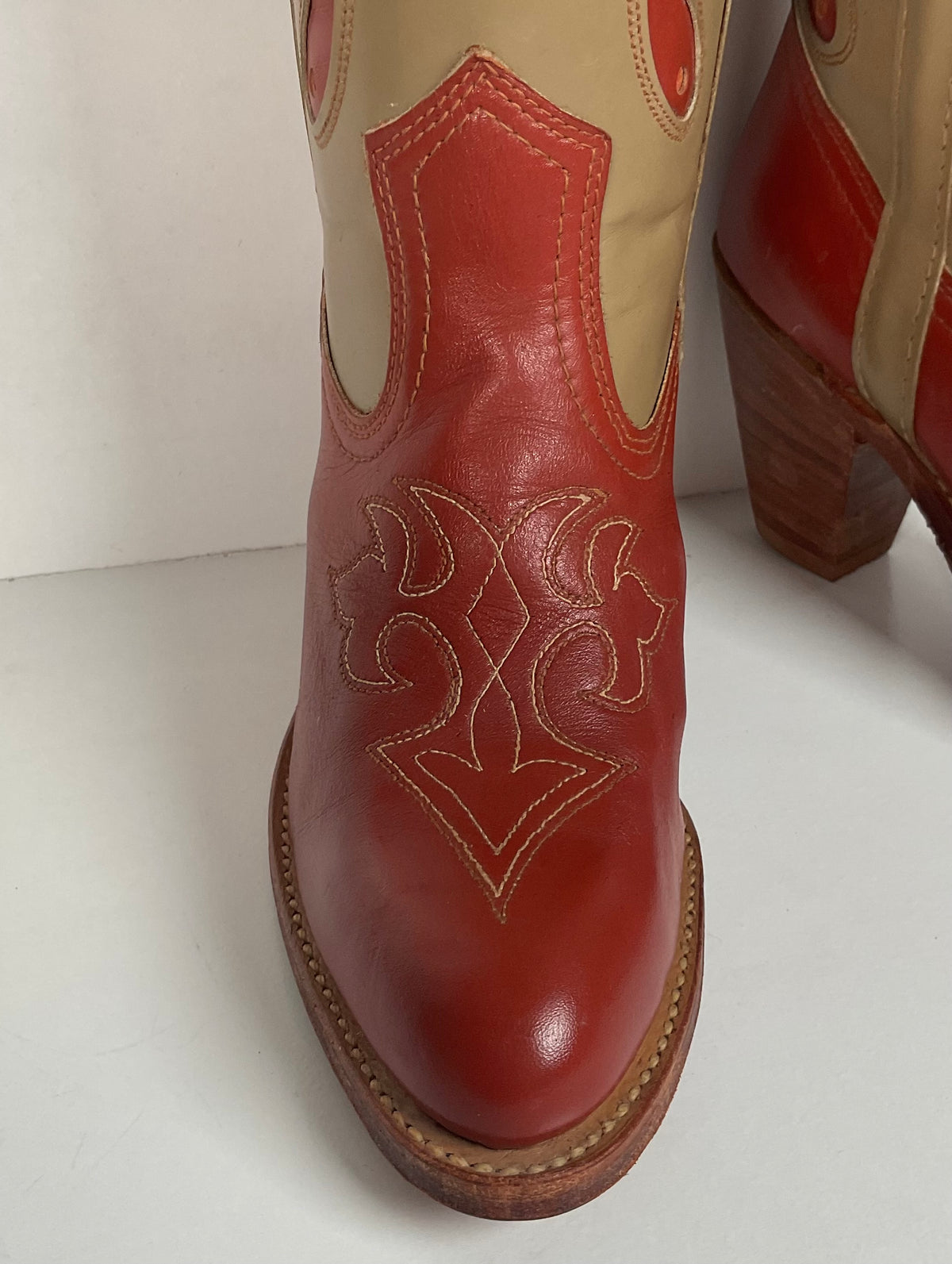 Vintage Capezio Butterfly Cowgirl Boots | Tooled Inlays | USA Made | Women’s 8 M