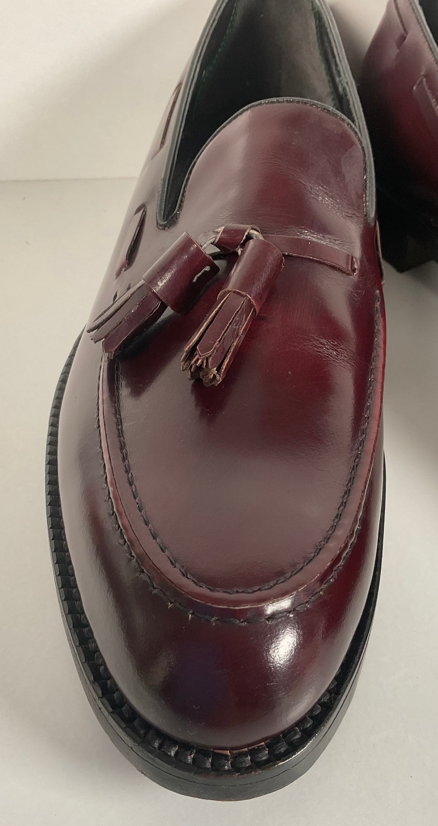 Vintage Florsheim Imperial Tassel Loafers 10.5 AA Tuscany Bordeaux Slip-On