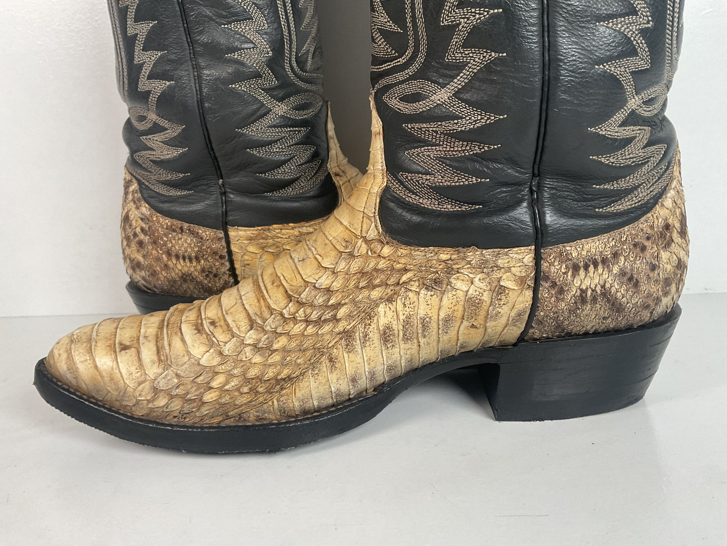 Cowtown Bias Cut Rattlesnake Cowboy Boots | Western Diamondback | Men’s 10 D