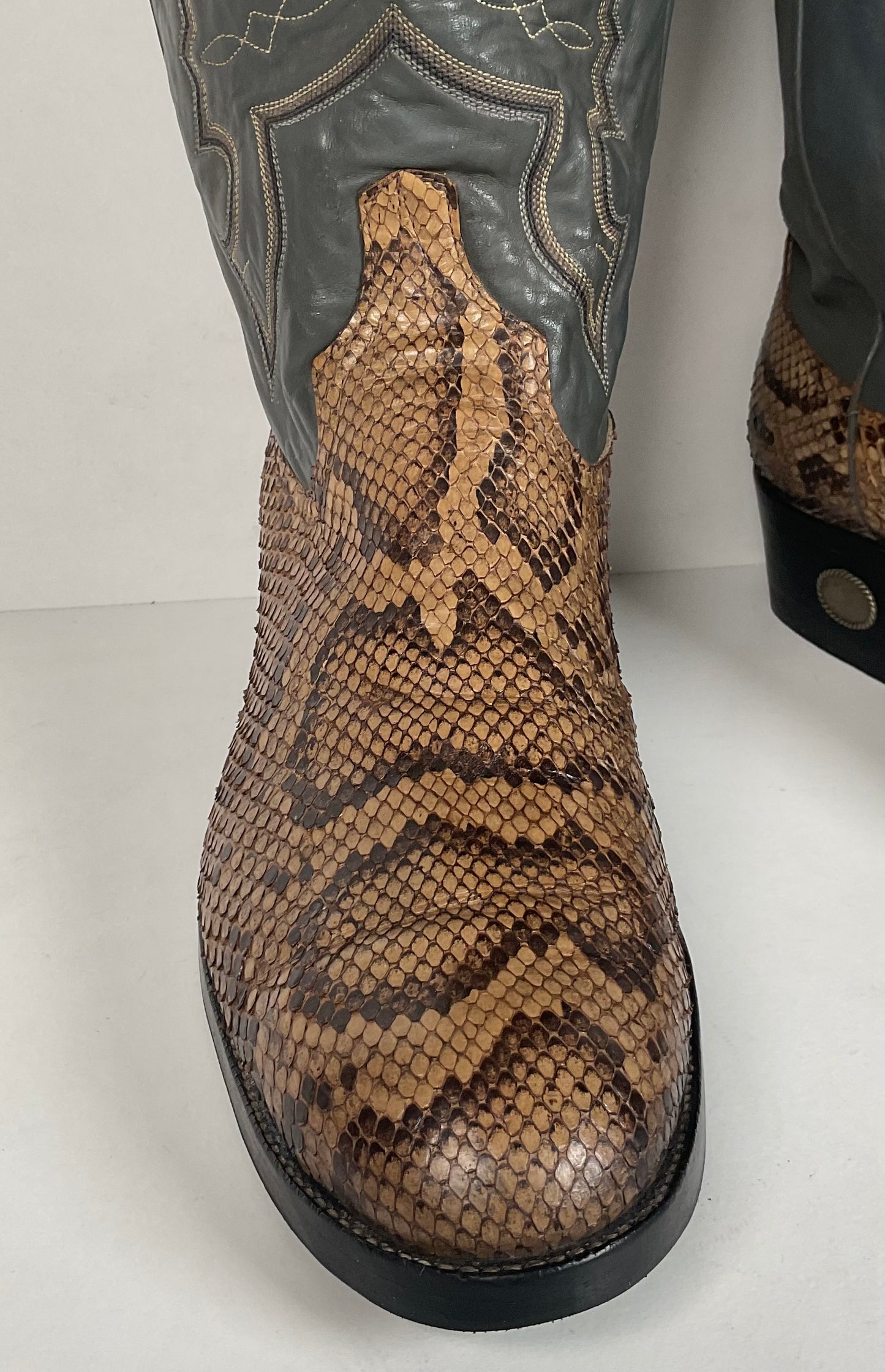Vintage Larry Mahan Python Snakeskin Cowboy Boots | Reticulated | Men’s 12 D