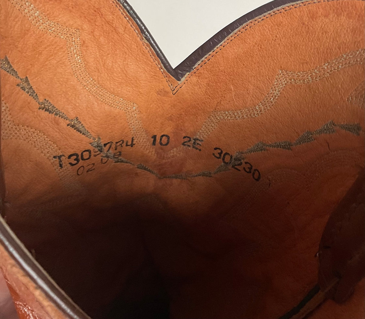 Lucchese 2000 | Harrison Cowhide Cowboy Boots | Men’s 10 EE