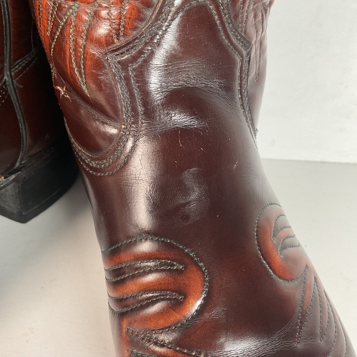 Vintage Texas Brand Patent Thunderbird Cowboy Boots 10.5 EE Rainbow Peacock