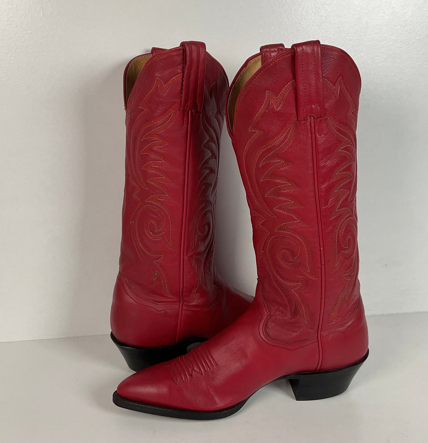 Vintage Sanders Cowgirl Boots | Ruby Red | Women’s 6.5 B