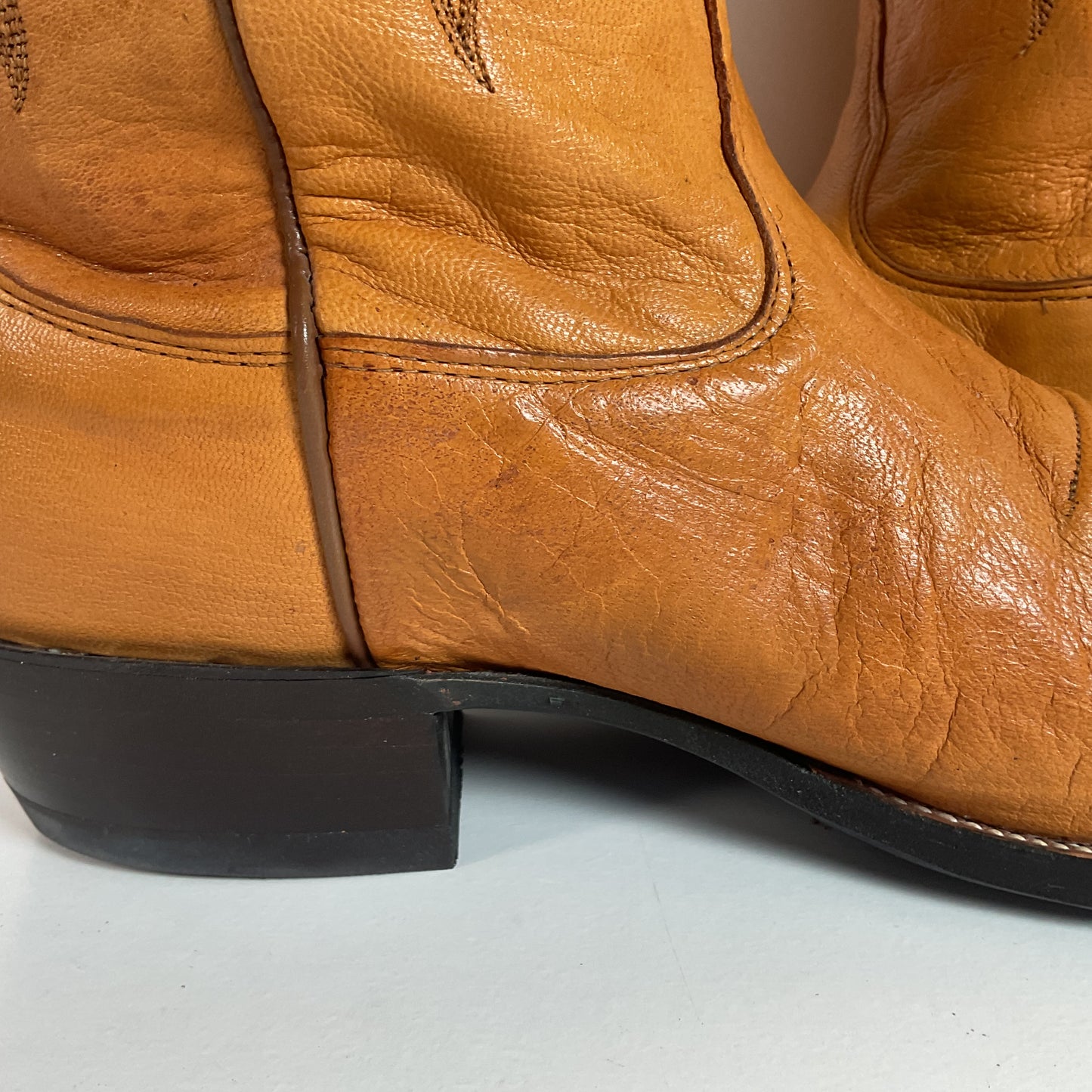 Vintage Nocona Pig Skin Cowboy Boots | Boar | Butterscotch | USA Made | 10.5 EE