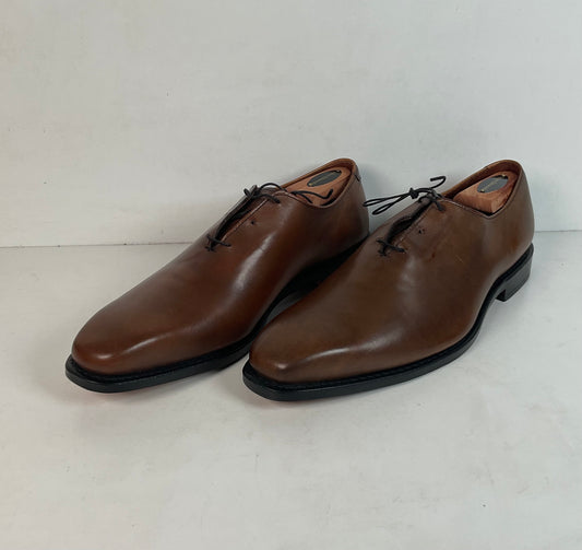 Allen Edmonds – Lake display picture 1