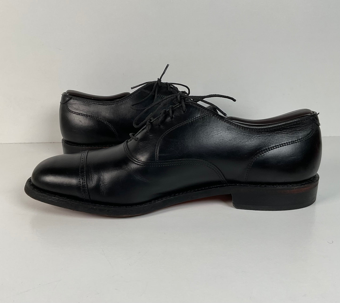 Vintage Footjoy Classics | Presidential Oxford | Cap Toe | USA Made | Men’s 9.5
