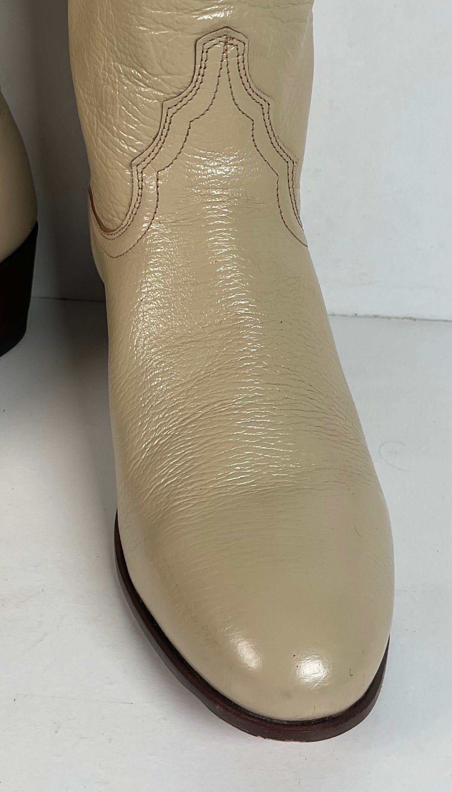 Vintage Justin Tall Cowgirl Boots | USA Made | Bone White | Women’s 8 B