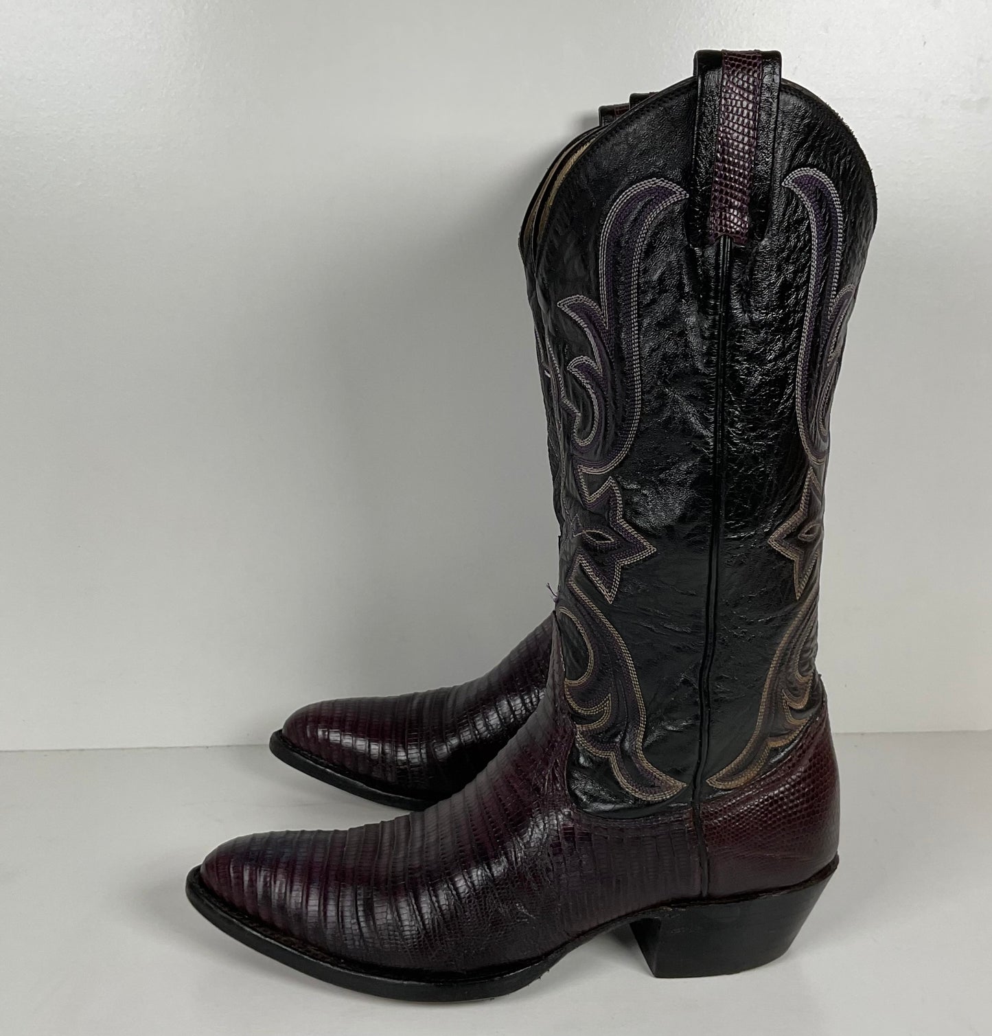 Vintage Larry Mahan Teju Lizard Cowgirl Boots | Purple | Women’s 7.5 B