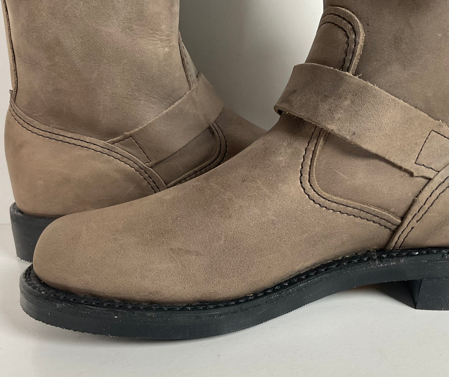 Chippewa Engineer Boots | Distressed Nubuck | USA Made | Women’s 8 M