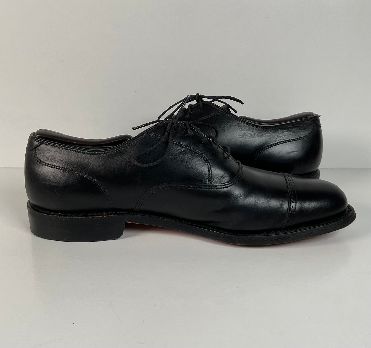 Vintage Footjoy Classics | Presidential Oxford | Cap Toe | USA Made | Men’s 9.5