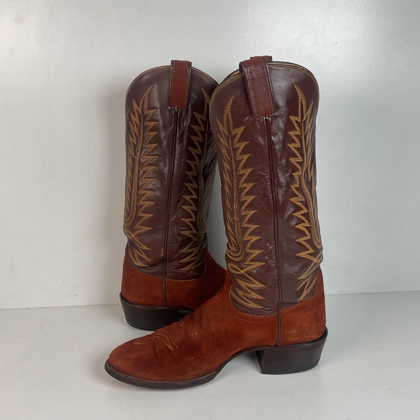 Vintage Tony Lama Pig Skin Suede Cowboy Boots 9 E Gold Label