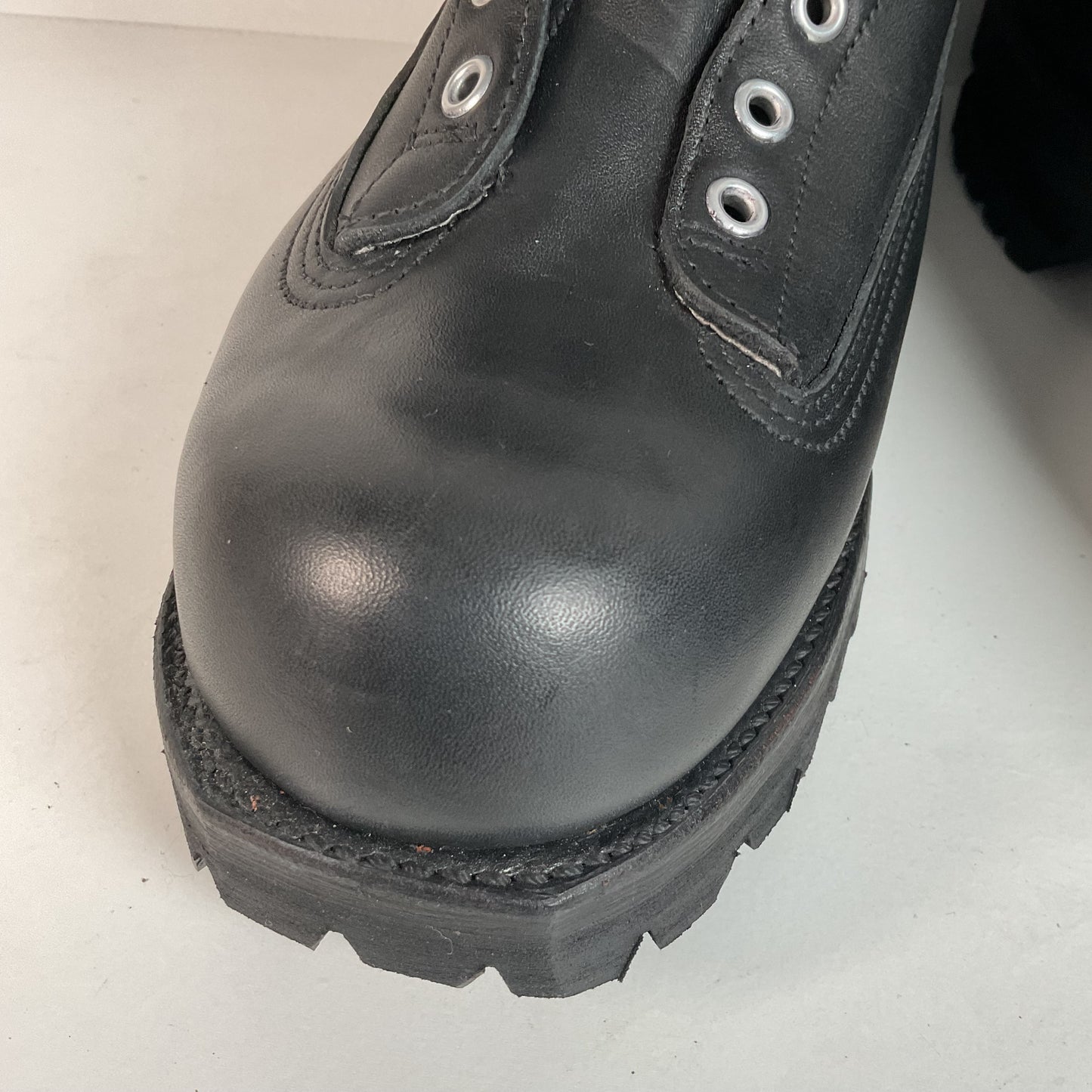Abilene’s Golden Retriever Ski Mountain Boots | USA Made | DSCP | 11.5 D