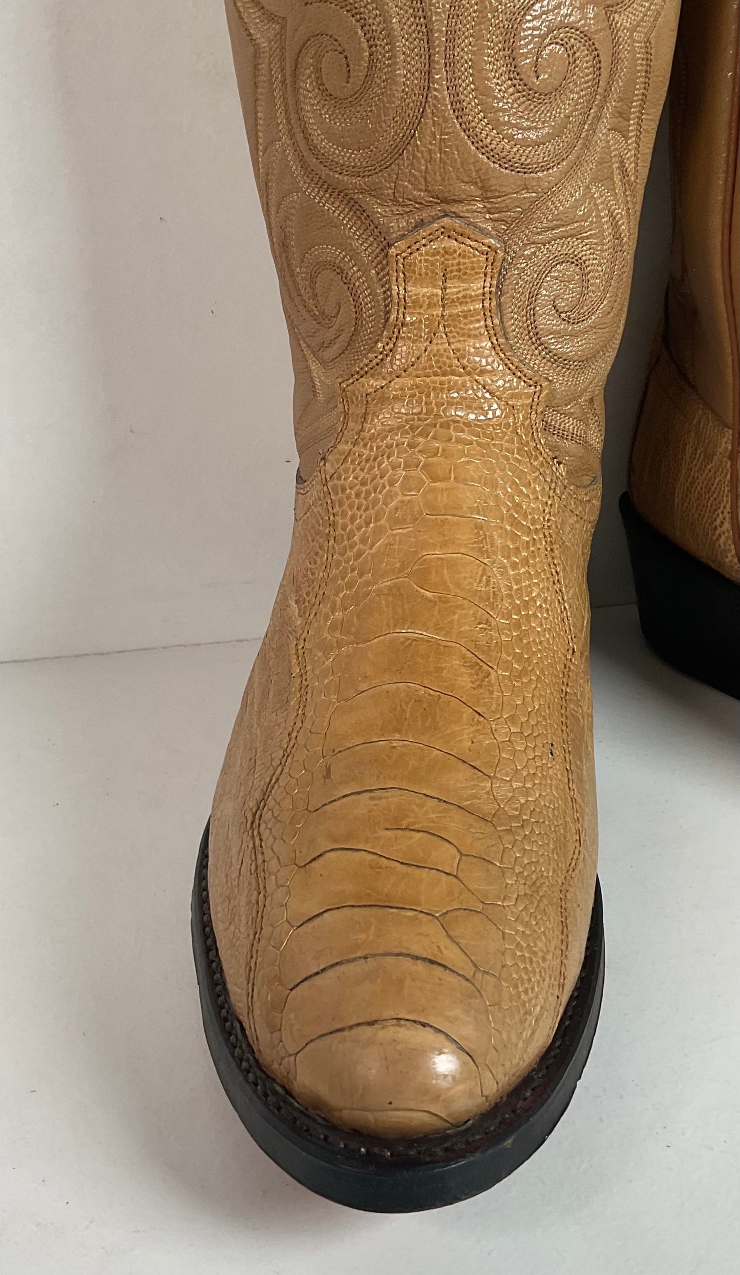 Dan Post Blonde Ostrich Leg Cowboy Boots 9 D Exotic