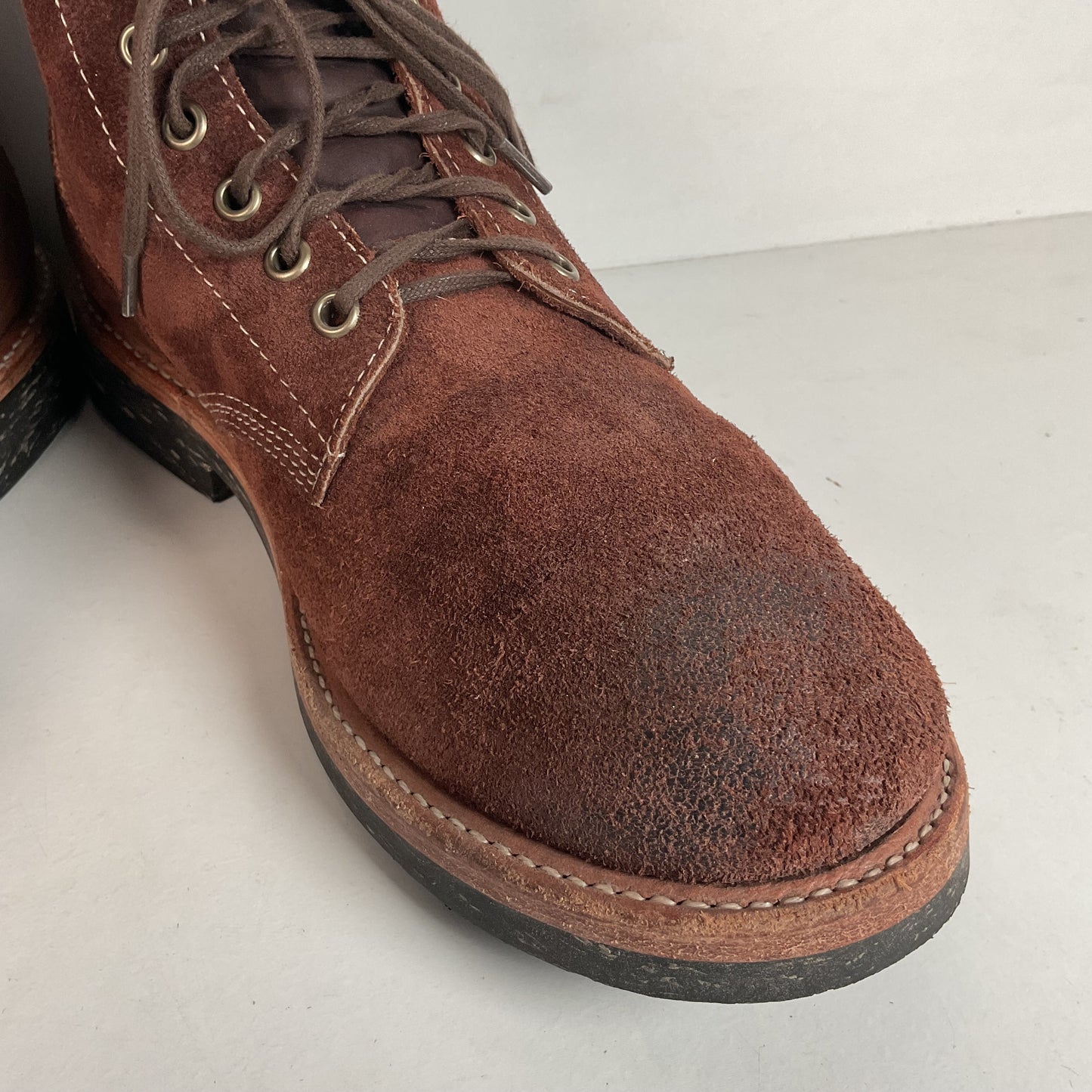 Oak Street Rough Out Suede Trench Boot 8.5 Dr. Sole Original