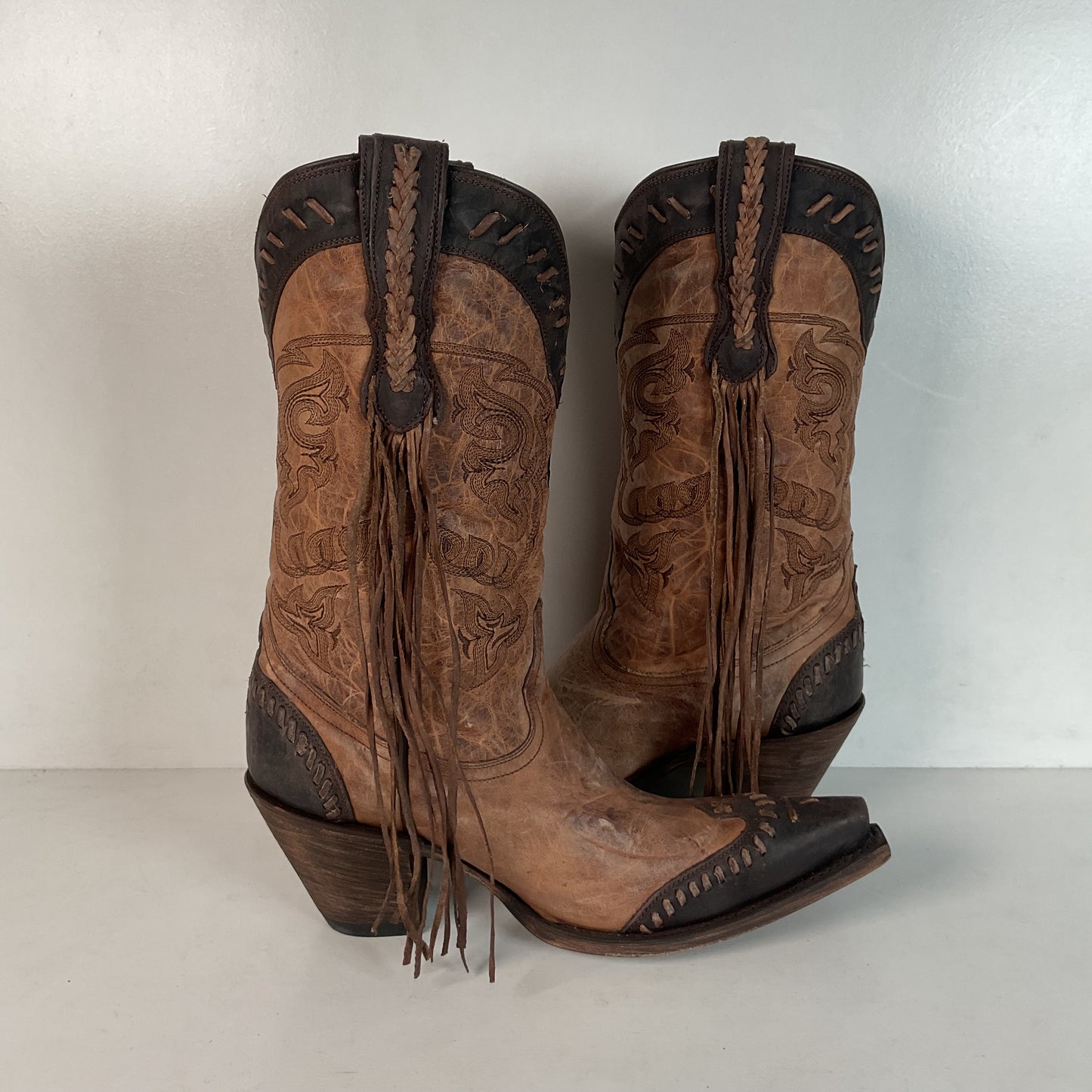 Lucchese Tucson Fringe Cowgirl Boots 9 B Wingtip