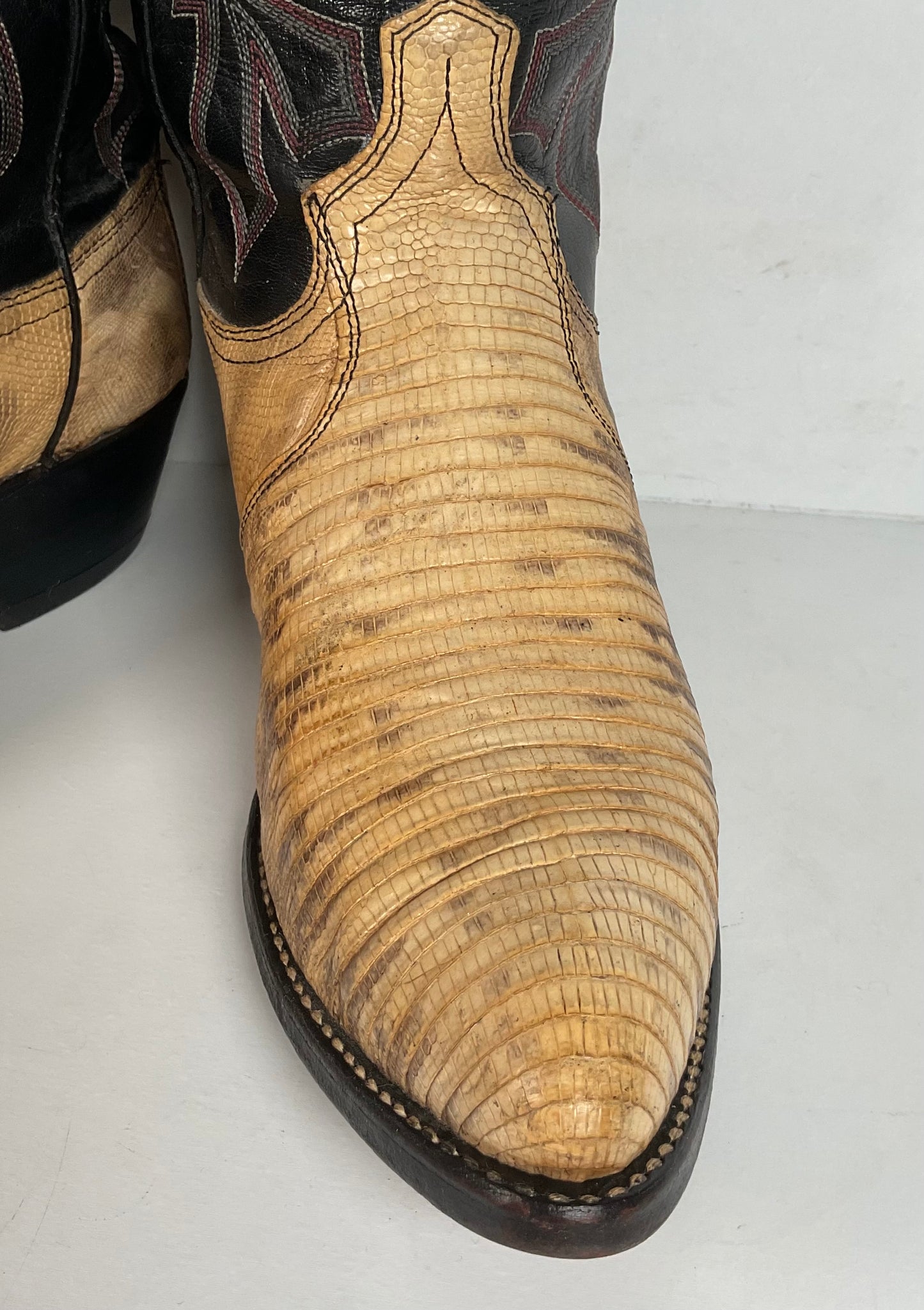 Vintage Dan Post Teju Lizard Cowbpy Boots | Natural Cut | USA Made | Men’s 7.5 D